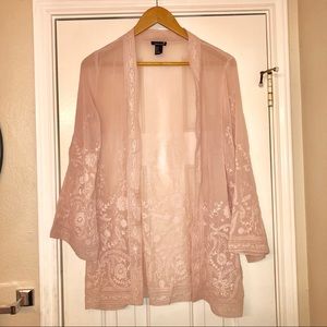 Blush/baby-pink ‘kimono’ with embroidery